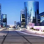 Adagio La Défense Esplanade Appart hôtel