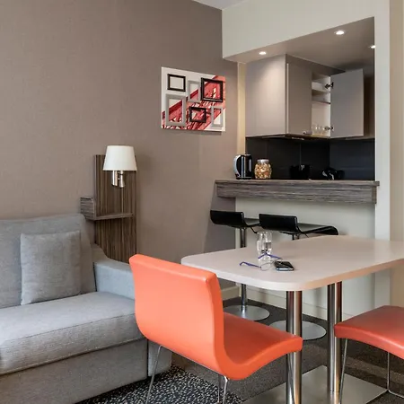 Adagio La Defense Esplanade 4* פוטו