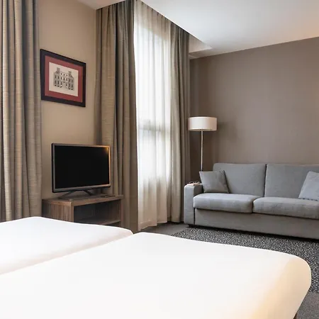 Adagio La Défense Esplanade 4* Puteaux