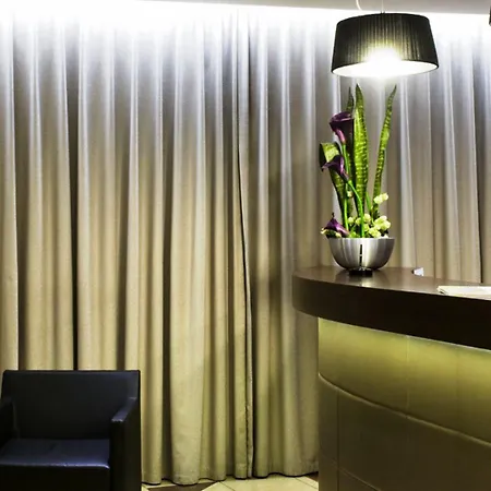 Adagio La Defense Esplanade Aparthotel Puteaux