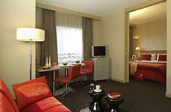 Aparthotel Adagio La Defense Esplanade