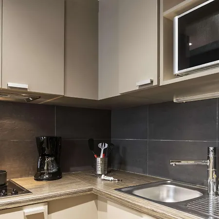 Ξενοδοχείο με διαμερίσματα Adagio La Defense Esplanade