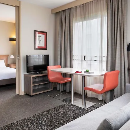 Adagio La Defense Esplanade Ξενοδοχείο με διαμερίσματα