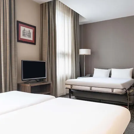 Adagio La Defense Esplanade 4* Puteaux