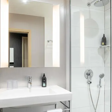 Adagio La Defense Esplanade 4* Puteaux