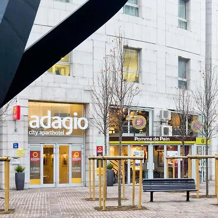 Adagio La Defense Esplanade