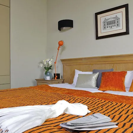 Aparthotel Adagio La Defense Esplanade Puteaux