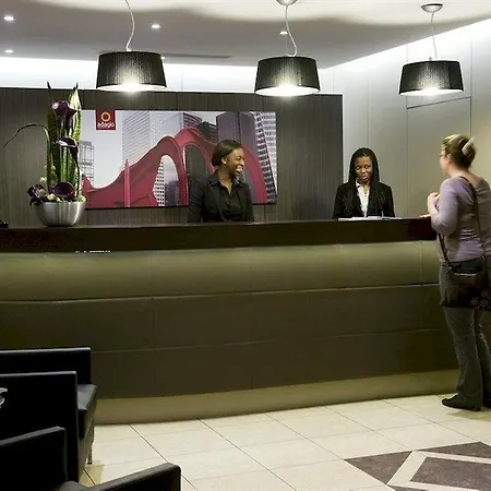 Ξενοδοχείο με διαμερίσματα Adagio La Defense Esplanade 4*