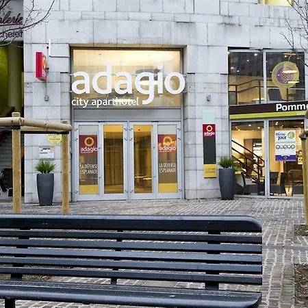 Adagio La Defense Esplanade