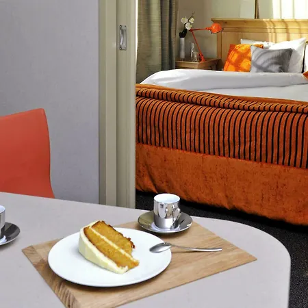 Apart-hotel Adagio La Defense Esplanade Puteaux